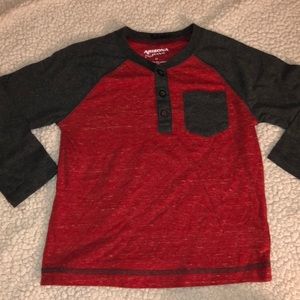 Grey an red pocket little boys tee